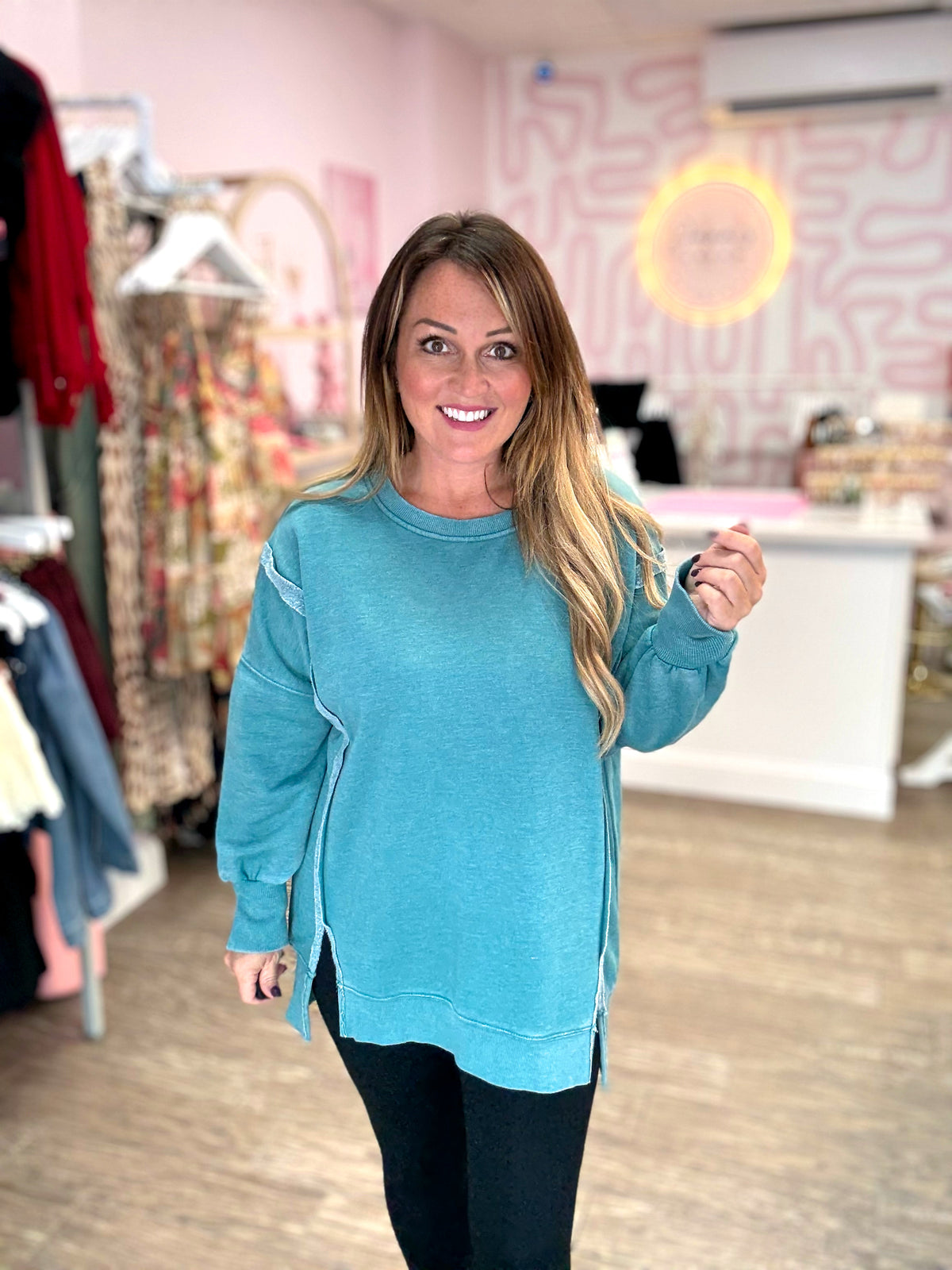 Candy Classic Crew Pullover
